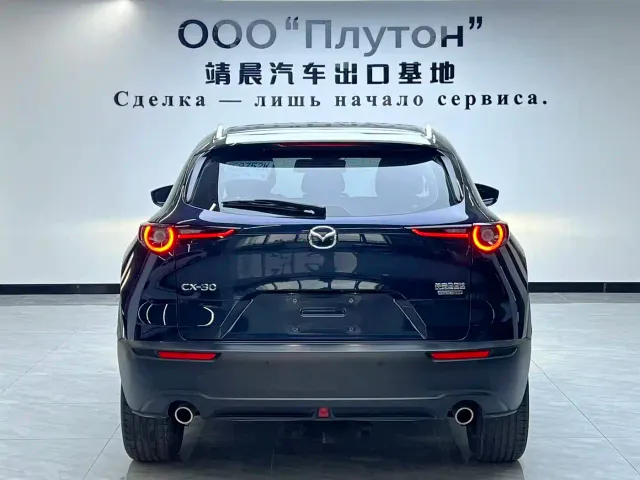 Mazda CX-30 — Фото автомобиля 4