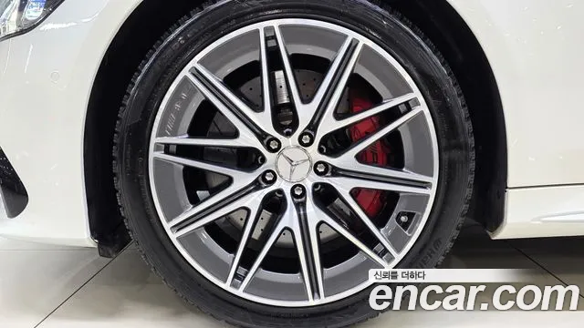 Mercedes-Benz AMG GT X290 (2018–2026) — Фото автомобиля 20