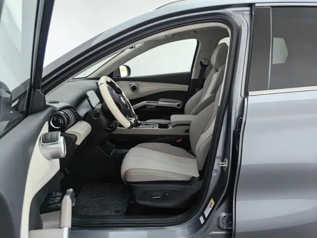 BYD Yuan PLUS — Фото автомобиля 10