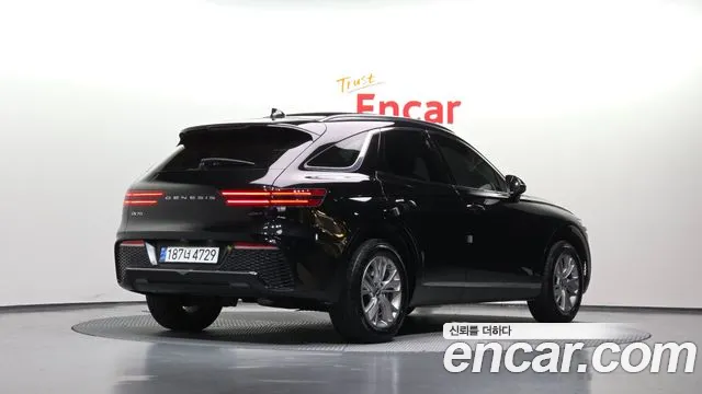 Genesis GV70 — Фото автомобиля 2