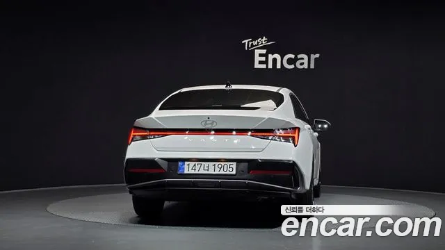 Hyundai Avante CN7 — Фото автомобиля 4