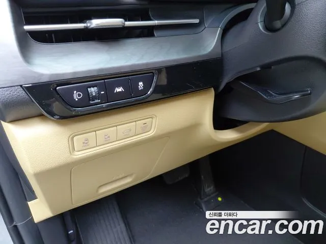 Kia Canival Carnival 4 поколение Бензин 9 мест Noblesse — Фото автомобиля 27