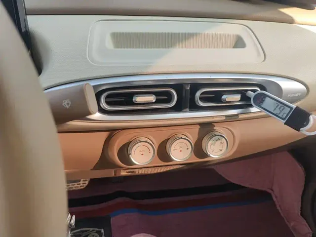 Wuling Hongguang Mini EV — Фото автомобиля 12
