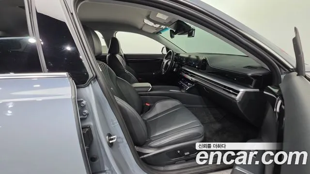 Hyundai Grandeur Grandeur (GN7) 2.5 Бензин 2WD — Фото автомобиля 10