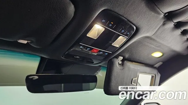 Hyundai Grandeur Grandeur (GN7) 3.5 LPG 2WD (Такси) — Фото автомобиля 27
