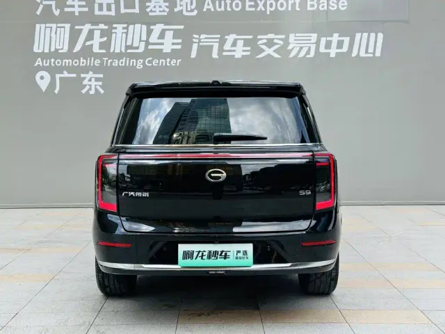 GAC Trumpchi Xiangwang S9 — Фото автомобиля 5