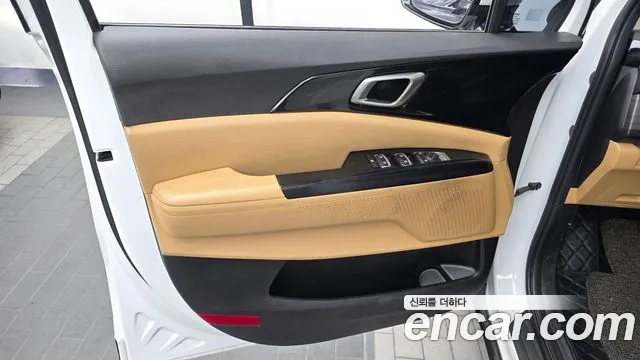 Kia Canival Carnival 4 поколение 9 мест Prestige — Фото автомобиля 22