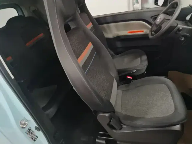 Wuling Hongguang Mini EV — Фото автомобиля 24