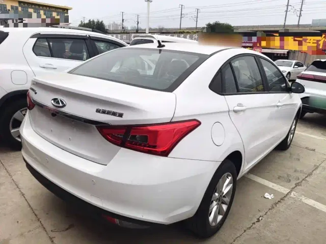 Chery Arrizo e — Фото автомобиля 6