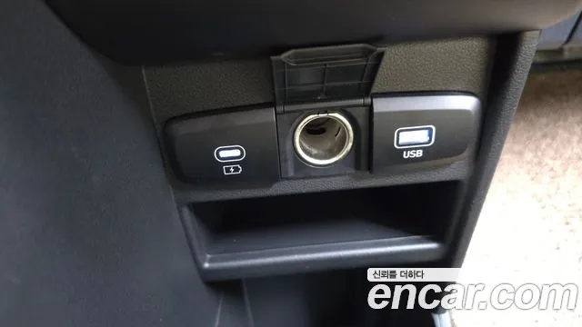 Hyundai Staria Staria L3.5 Tourer 9 мест — Фото автомобиля 19