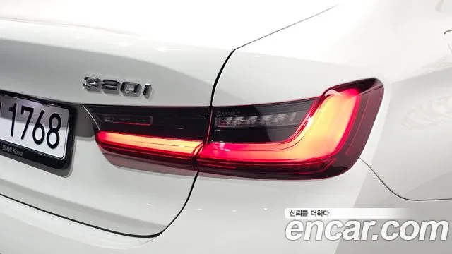 BMW 3 Series G20 — Фото автомобиля 8