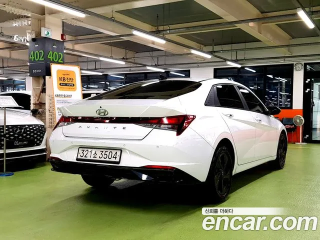 Hyundai Avante — Фото автомобиля 2