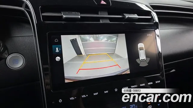 Hyundai Tucson Tucson (NX4) Дизель 2.0 2WD — Фото автомобиля 15