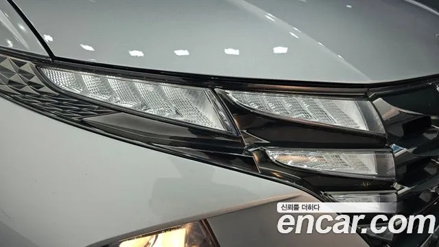 Hyundai Tucson Tucson (NX4) Дизель 2.0 4WD — Фото автомобиля 22
