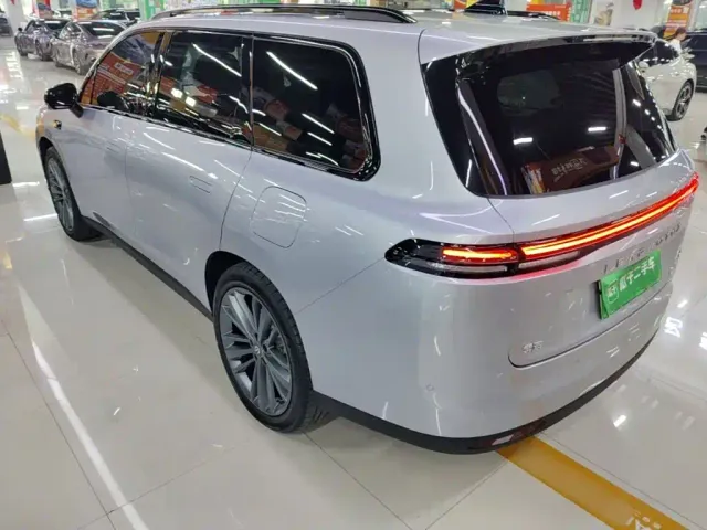 Leapmotor Leapmotor C16 2024 Extended Range 200 Premium Edition — Фото автомобиля 4