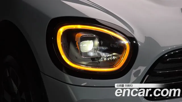 Mini Countryman — Фото автомобиля 21
