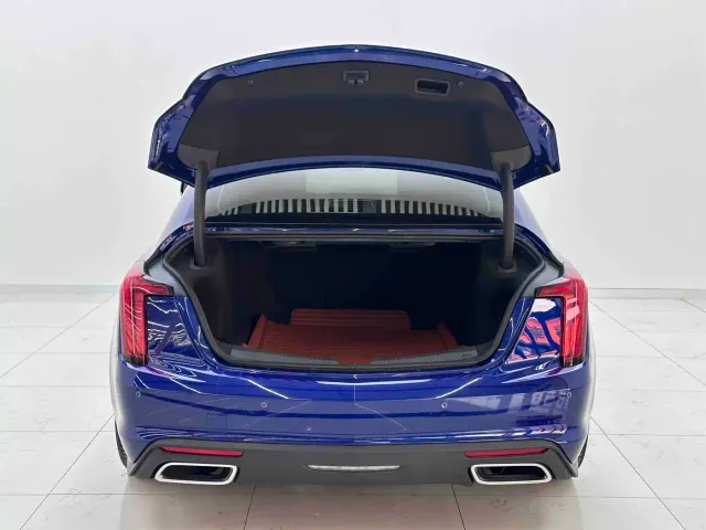 Cadillac CT5 — Фото автомобиля 9