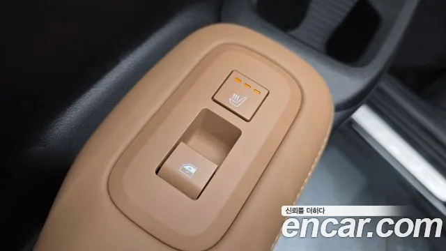 Hyundai Santafe — Фото автомобиля 28