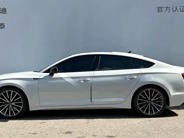 Audi A5 — Фото автомобиля 3