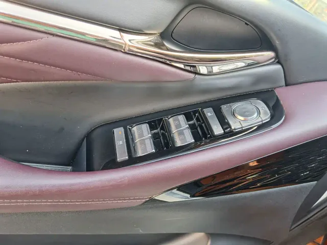 GAC Trumpchi M8 — Фото автомобиля 17