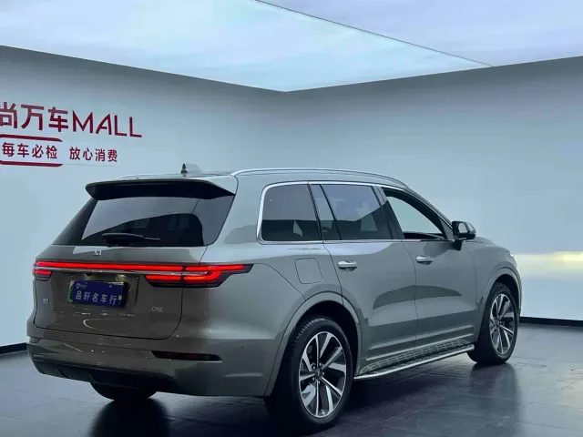 Li Auto ONE — Фото автомобиля 6