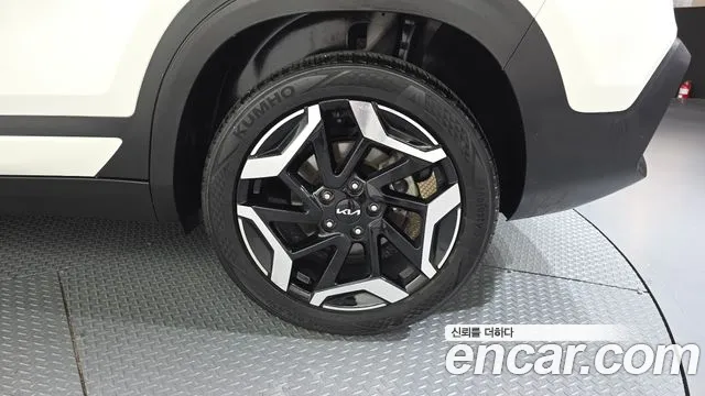 Kia Seltos New — Фото автомобиля 6