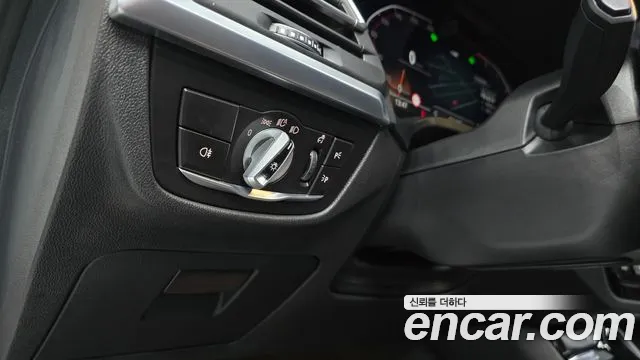 BMW X3 xDrive 20i M Sport — Фото автомобиля 17