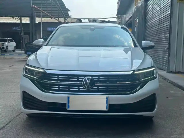 Volkswagen Sagitar — Фото автомобиля 2