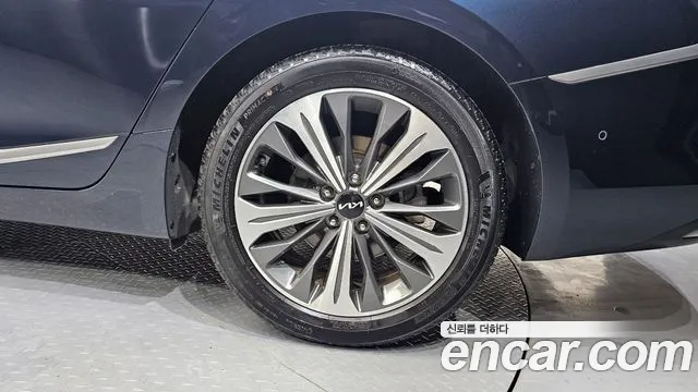Kia K8 Signature — Фото автомобиля 21