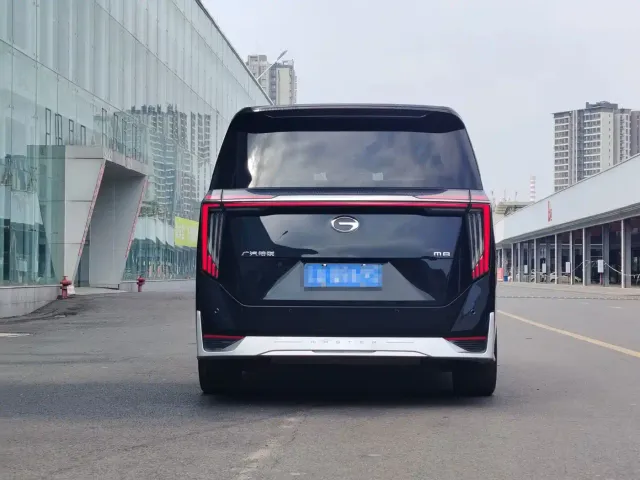 GAC Trumpchi M8 — Фото автомобиля 3