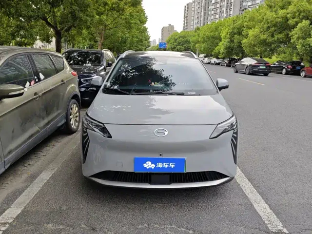 GAC Aion Y — Фото автомобиля 2