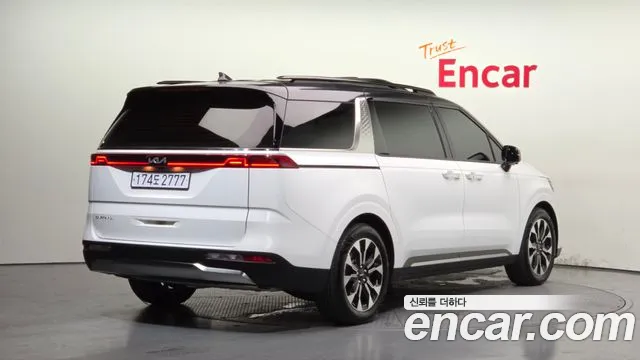 Kia Canival Carnival 4 поколение Бензин 9 мест Signature — Фото автомобиля 2