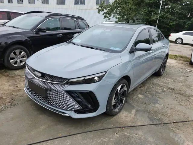 Фотография автомобиля — Geely Emgrand L