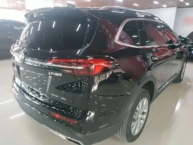 Buick Envision Plus — Фото автомобиля 6