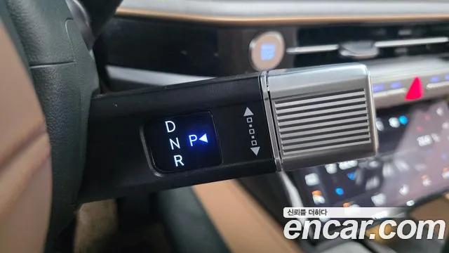 Hyundai Grandeur GN7 — Фото автомобиля 12