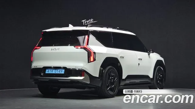 Kia EV9 — Фото автомобиля 2