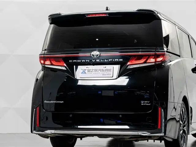 Toyota Vellfire — Фото автомобиля 7