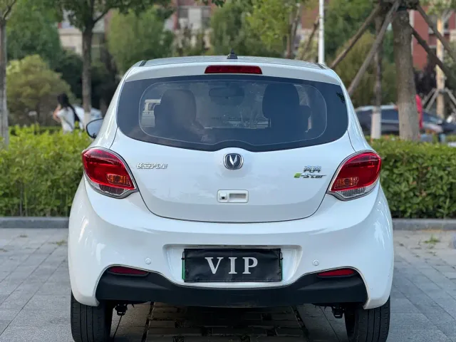 Changan Benben E-Star — Фото автомобиля 9