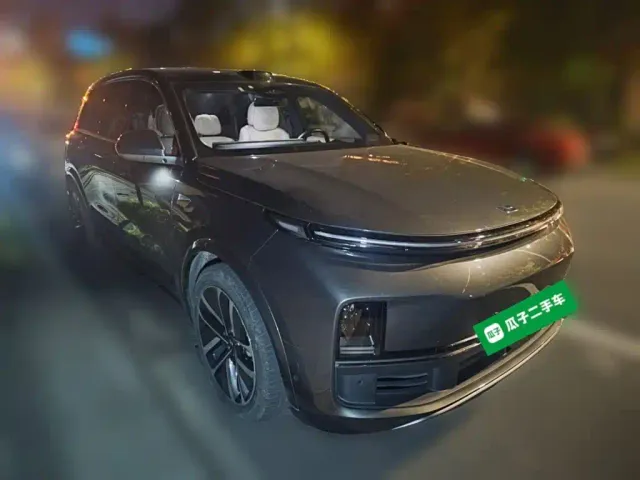 Li Auto L9 — Фото автомобиля 3