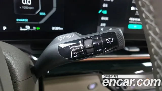 Kia Carnival Generation 4 — Фото автомобиля 18