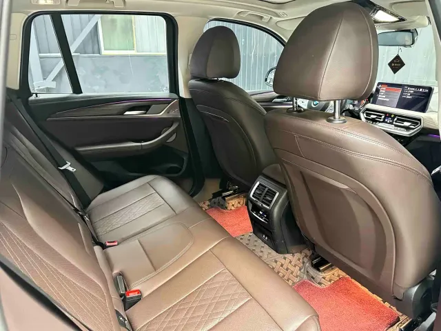 BMW X3 — Фото автомобиля 29