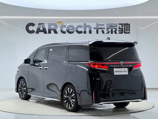 Toyota Vellfire — Фото автомобиля 6