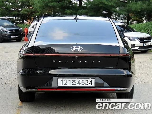 Hyundai Grandeur — Фото автомобиля 4
