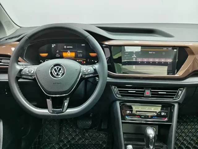 Volkswagen Tharu — Фото автомобиля 11