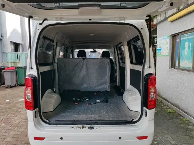 Changan Ruixing EM60 — Фото автомобиля 18