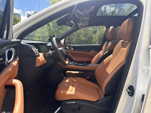 Geely Boyue L — Фото автомобиля 13