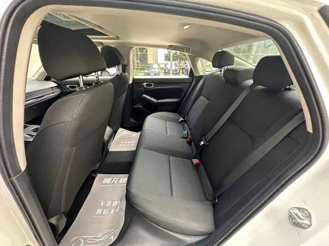 Honda Civic — Фото автомобиля 9