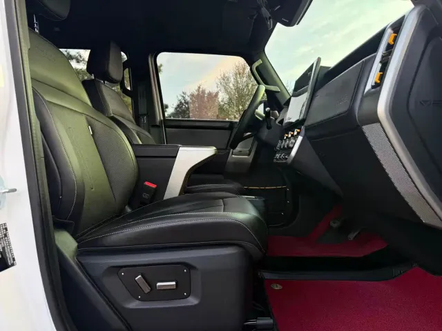 iCAR V23 — Фото автомобиля 15