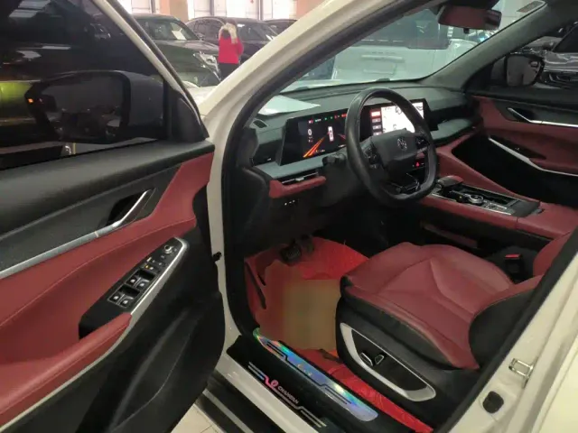 Changan CS75 Plus — Фото автомобиля 11