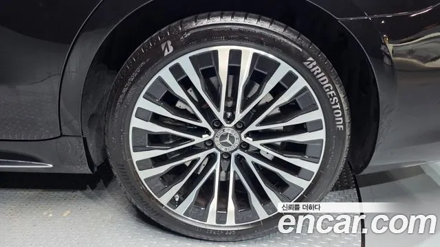 Mercedes-Benz S-Class — Фото автомобиля 17